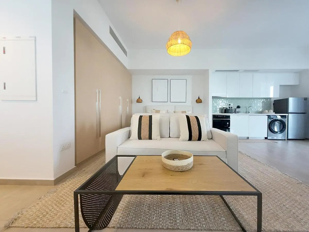 Studio In Mayan With Beach Access Abu Dhabi 0*,  Verenigde Arabische Emiraten